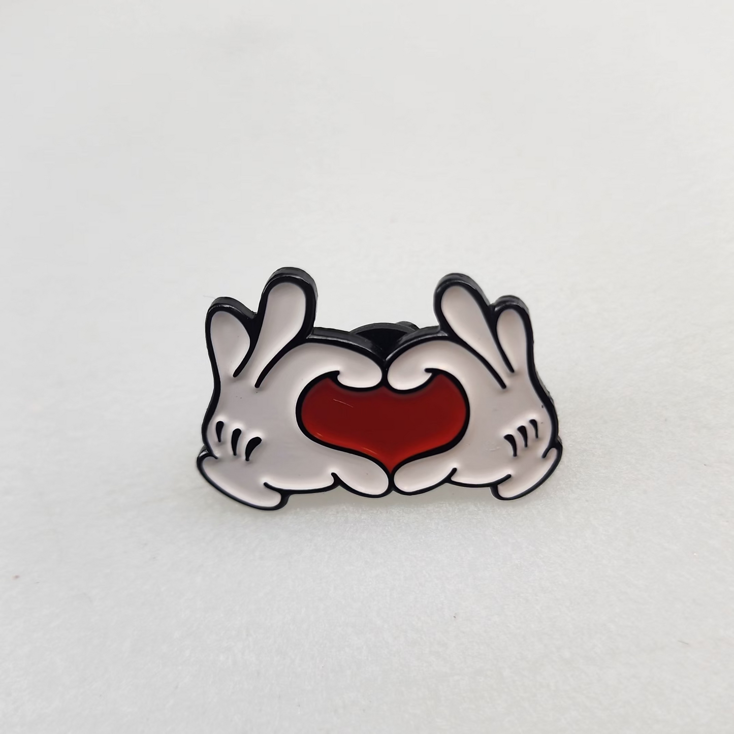 Love Mickey Pin