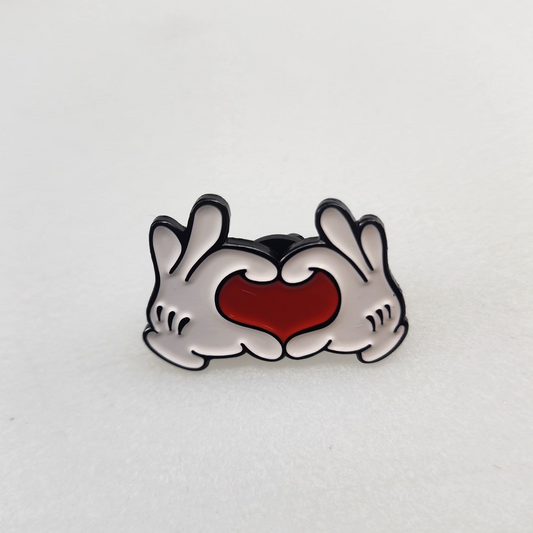 Love Mickey Pin
