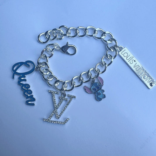 Stitch Silver V Bracelet